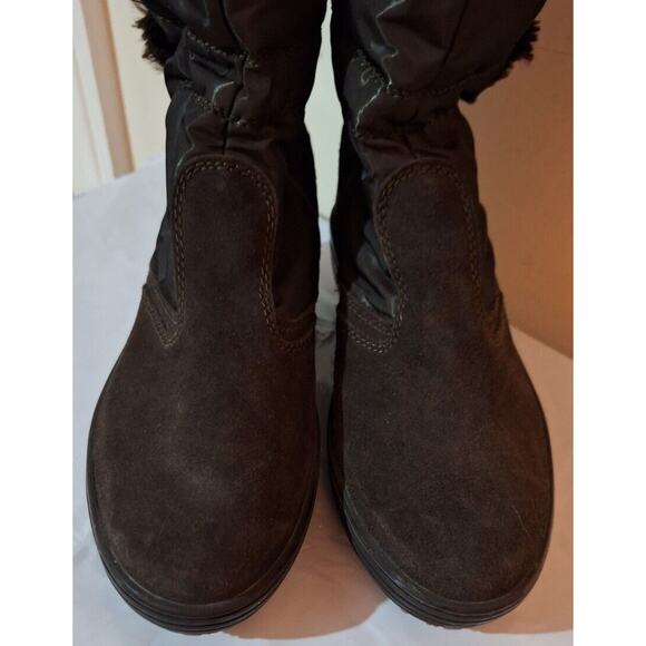 Pajar Women's Side Zip Wedge Heel Faux Fur Lined Boots Brown Suede/Nylon Size 40 - Picture 2 of 7